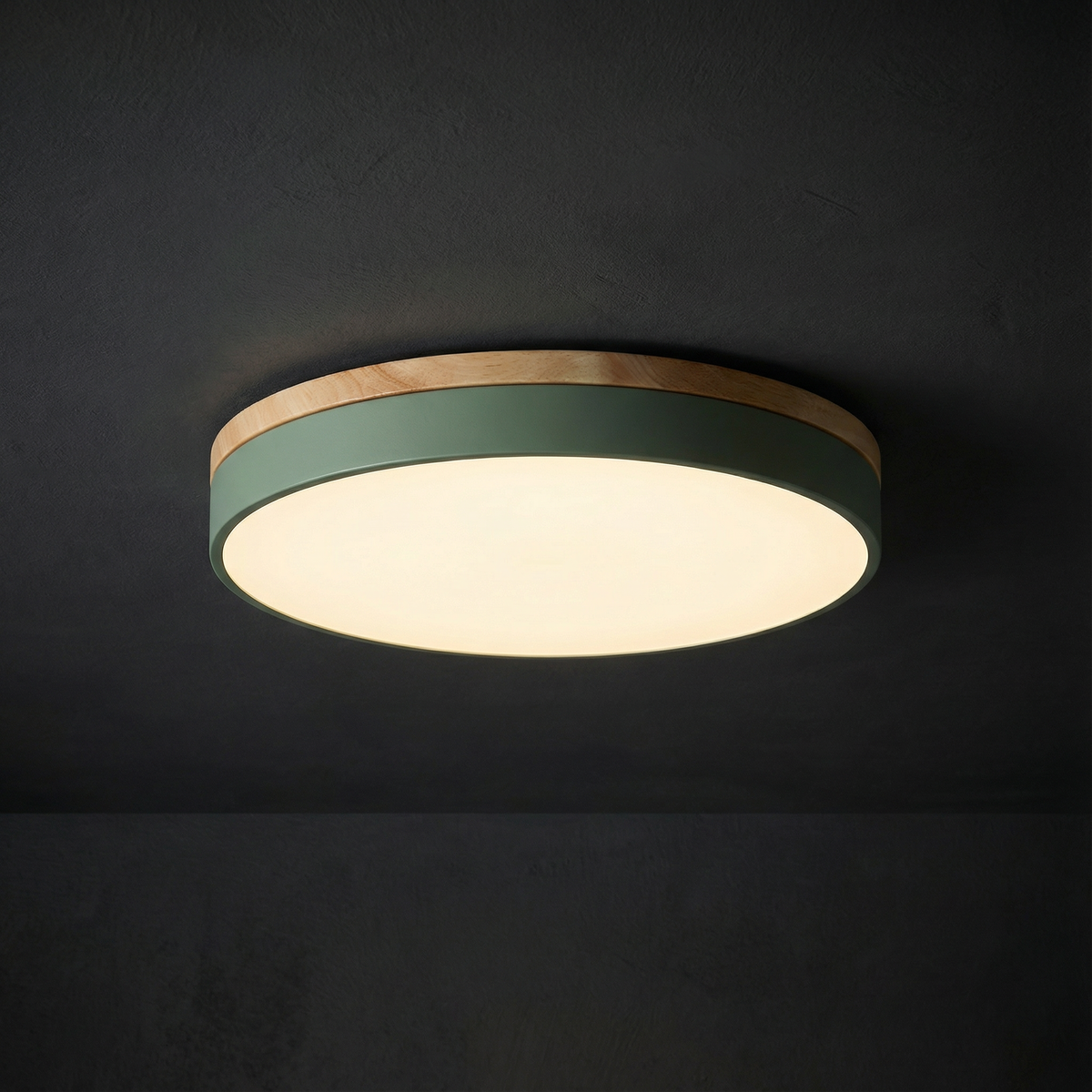 Tweekleurige houten plafondlamp met vlakke montage