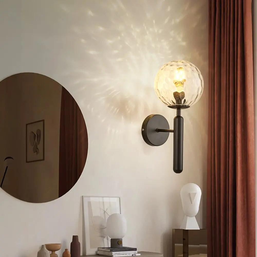 Ophira moderne wandlamp met glazen bol
