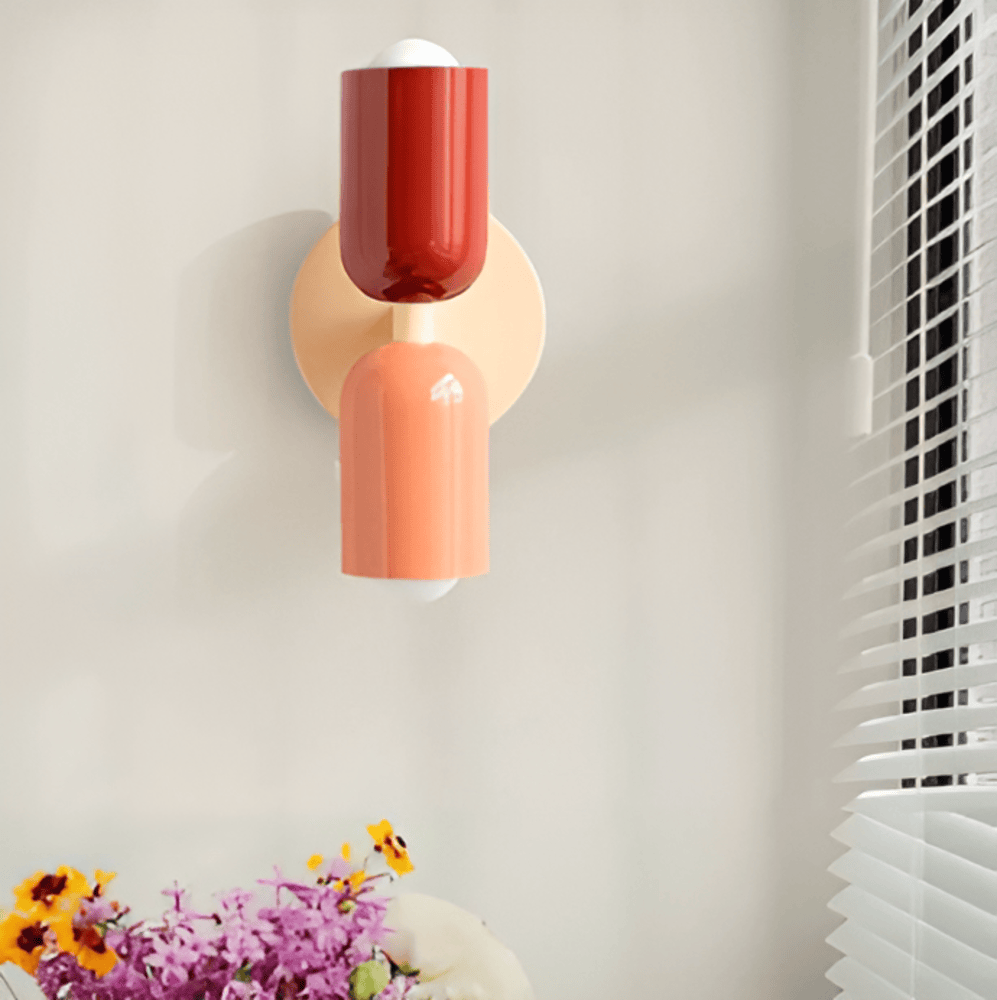 Miravel Bauhaus-wandlamp met ijzeren capsuleontwerp
