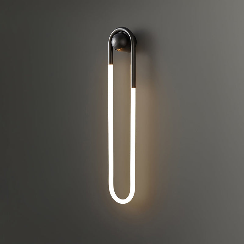 Ovale wandlamp van acrylbuis