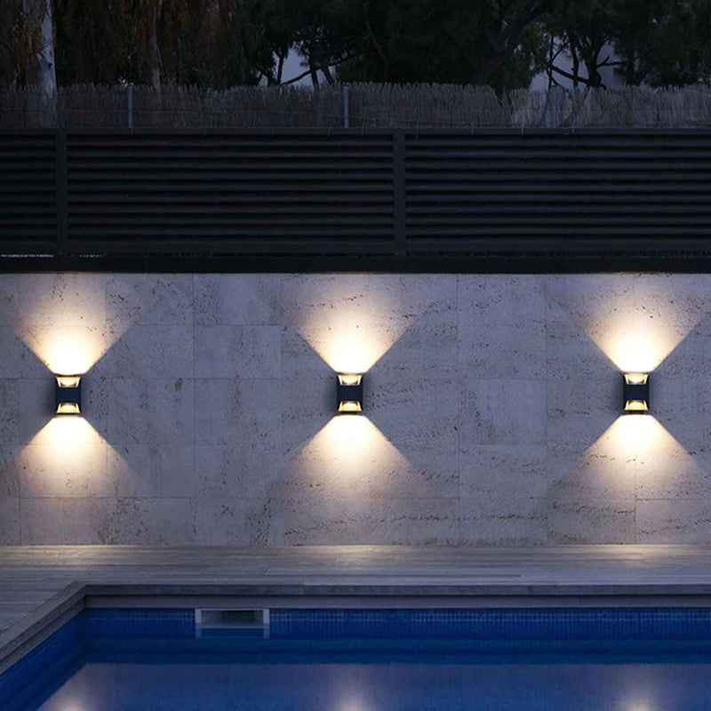 Architecturale buitenwandlamp met op- en neerwaarts licht