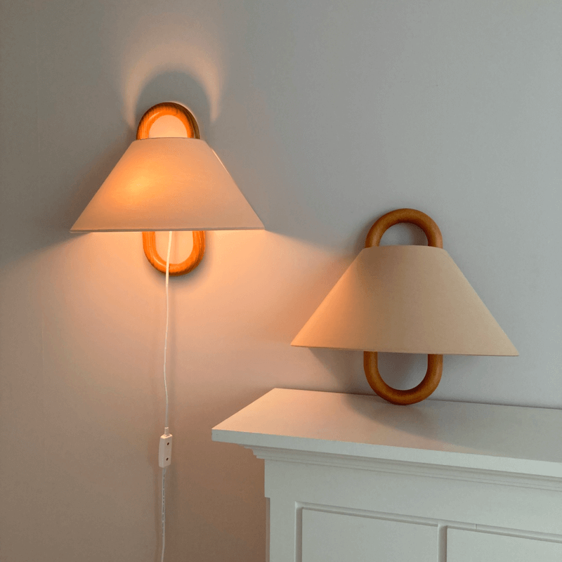 Moderne geplooide wandlamp