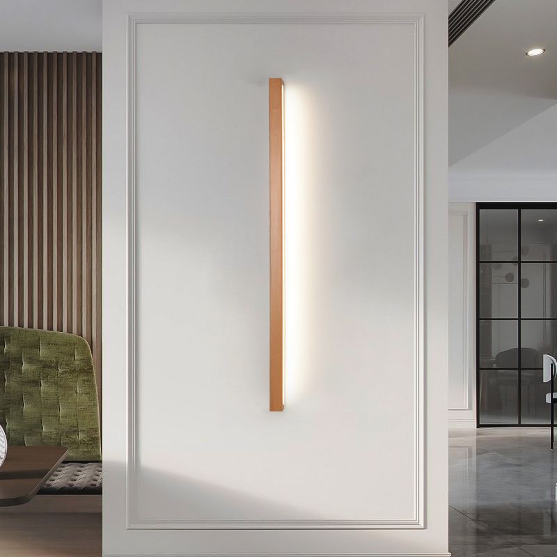 Moderne lineaire houten wandlamp