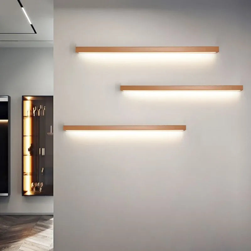 Moderne lineaire houten wandlamp