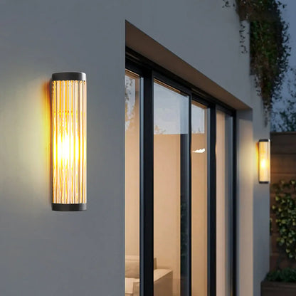 Moderne halfcilindrische metalen/glazen buitenmuurlamp