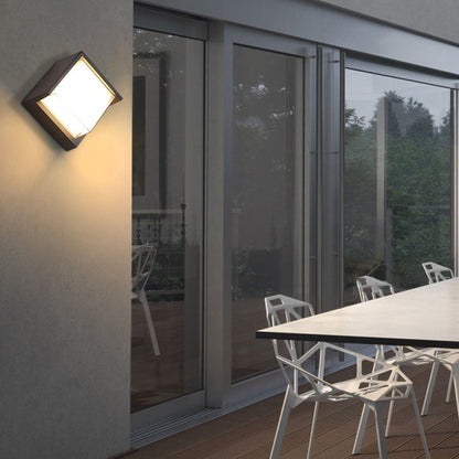 Geometrische LED buitenmuurlamp