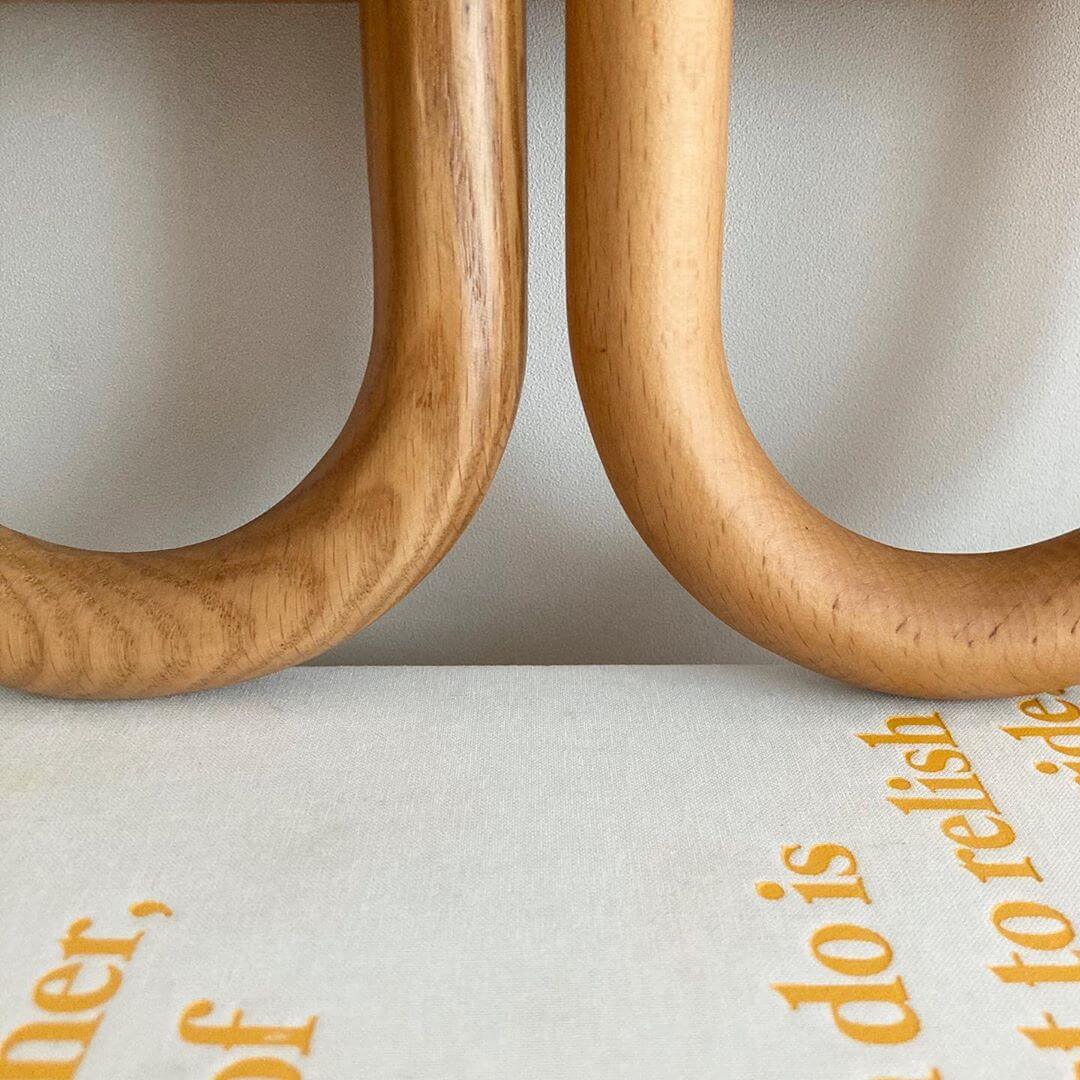 Moderne geplooide wandlamp