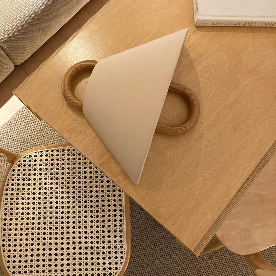 Moderne geplooide wandlamp