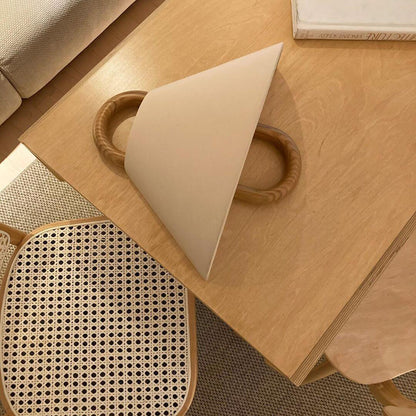 Moderne geplooide wandlamp