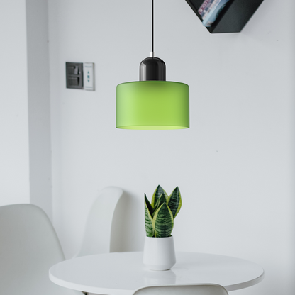 Kleine glazen hanglamp in Bauhaus-stijl