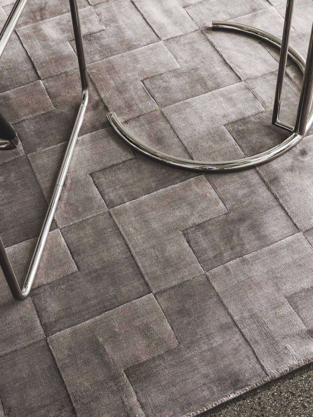 Bruin lyocell vloerkleed voor de woonkamer