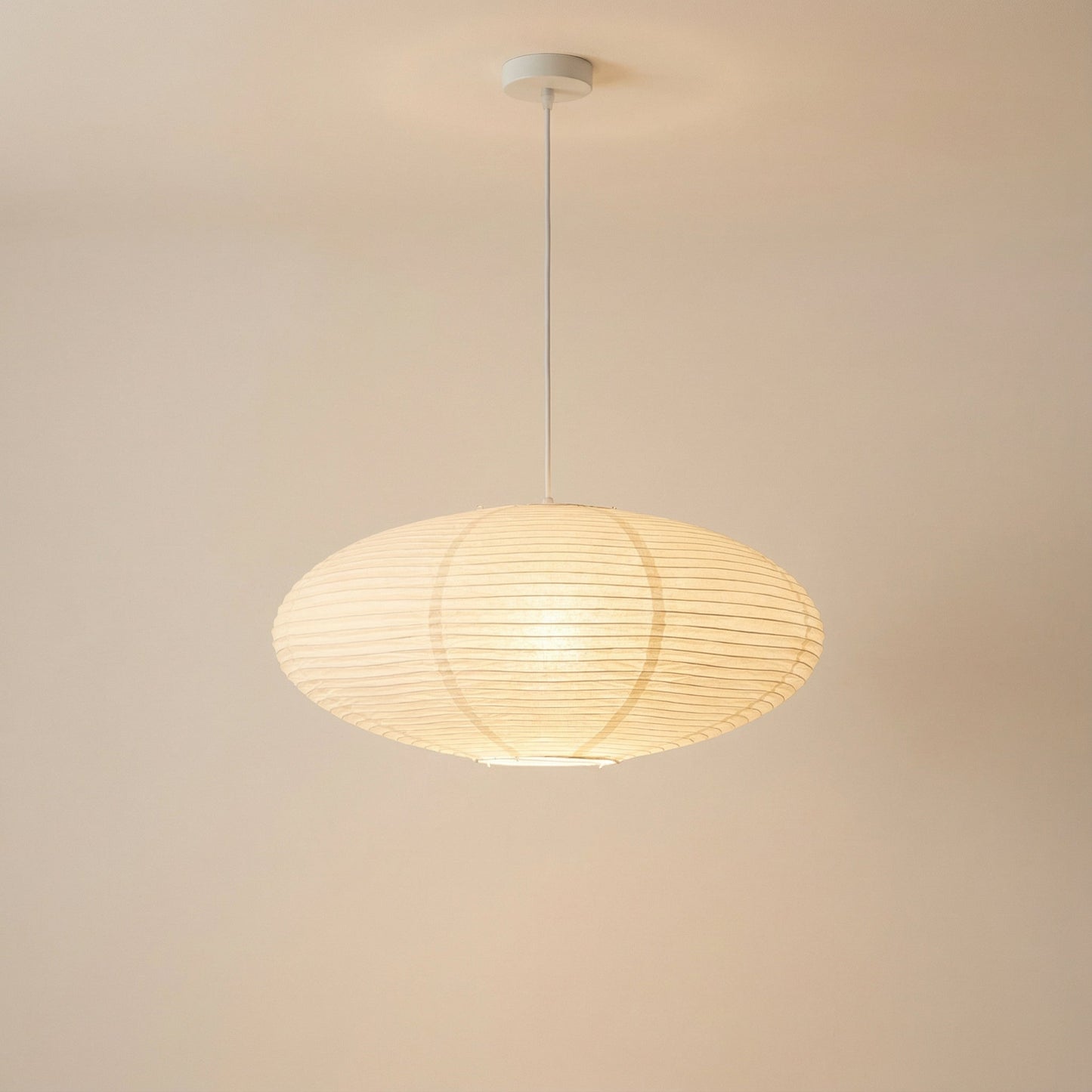 Minimalistische papieren hanglamp