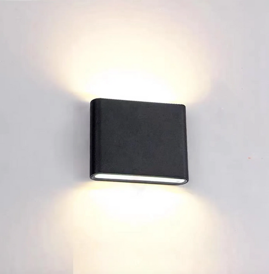 Moderne waterdichte op-en-neer buitenlamp