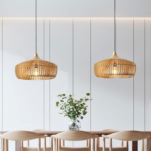 Noordse houten koepelhanglamp