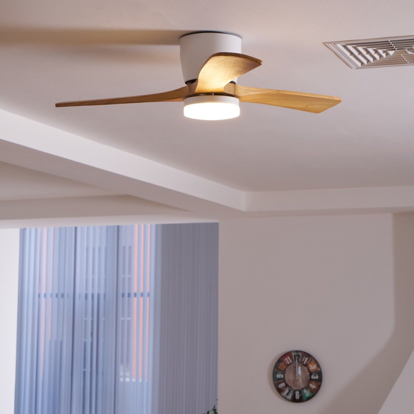 Moderne houten LED plafondventilator met licht