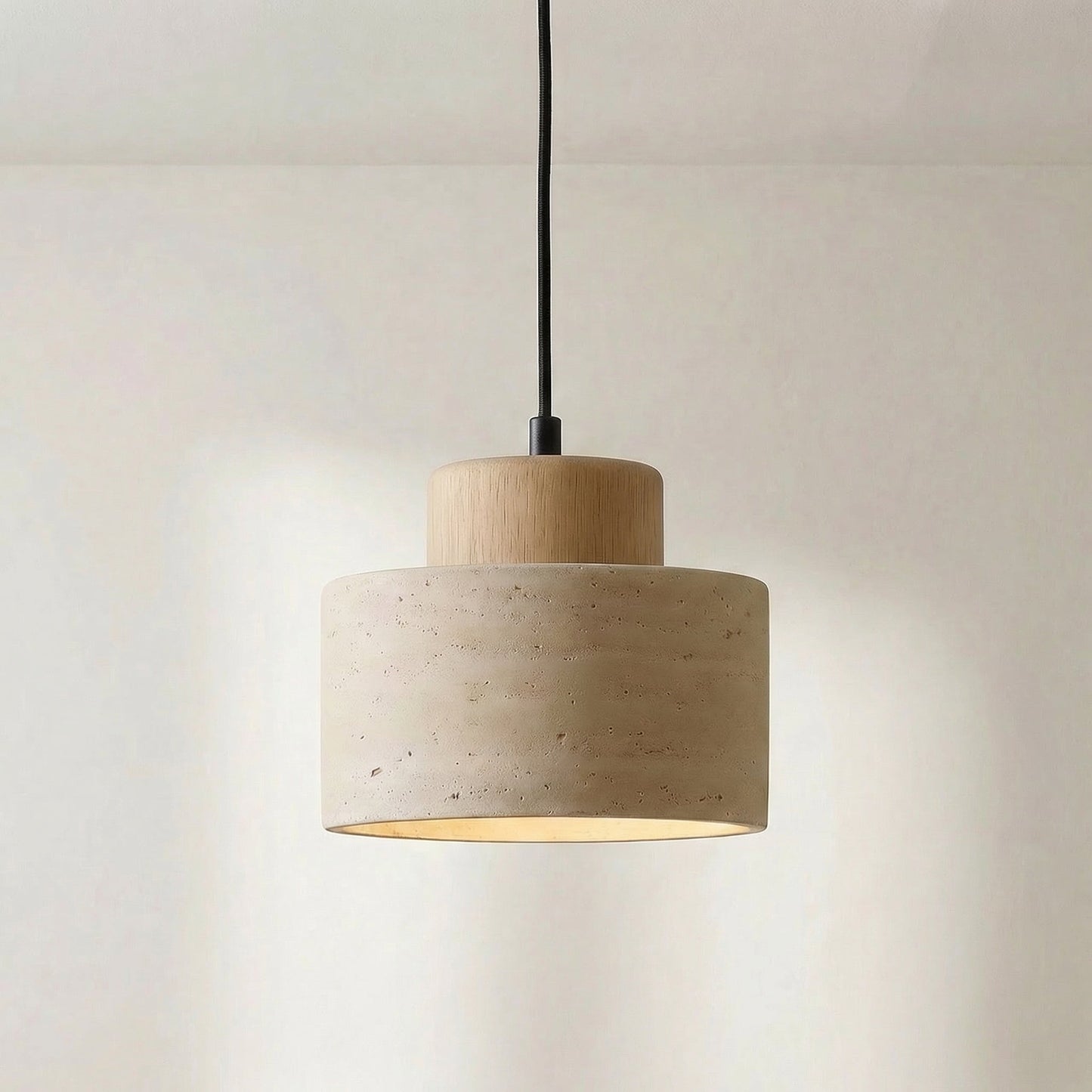Natuurlijke hanglamp van travertijn