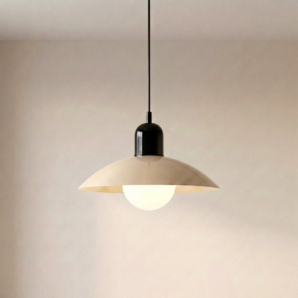 Moderne hanglamp met kleurontwerp