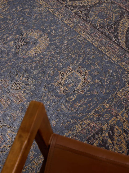 Blauwe vintage vloerkleed woonkamer