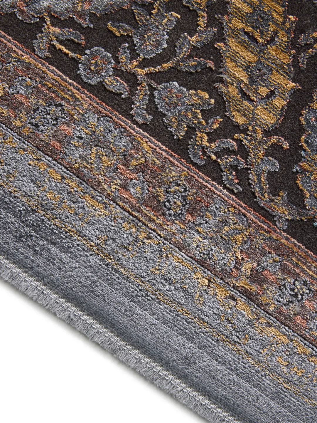 Blauwe vintage vloerkleed woonkamer