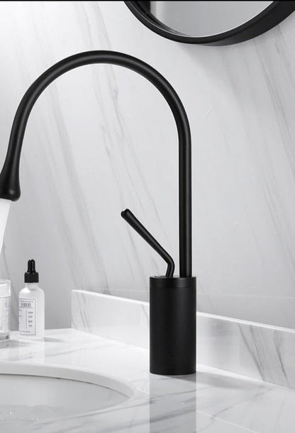 Elegante Waskraan – Modern Ontwerp & Hoogwaardige Vakmanschap