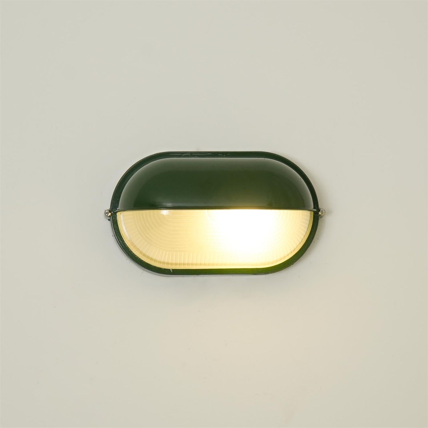 Industriële buitenmuurlamp met geribbeld glas