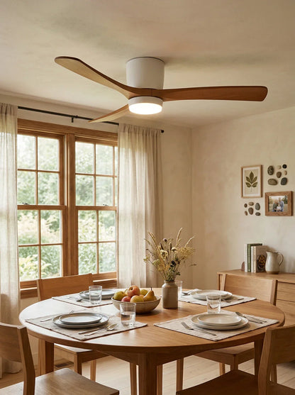 Moderne houten propeller plafondventilator met licht
