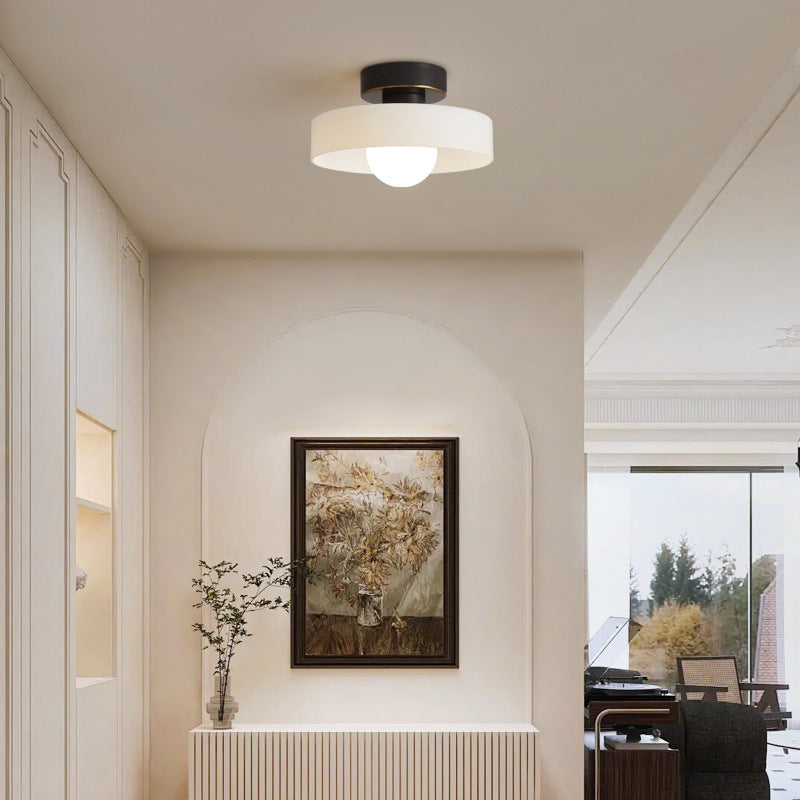 Moderne plafondlamp in Bauhaus-stijl