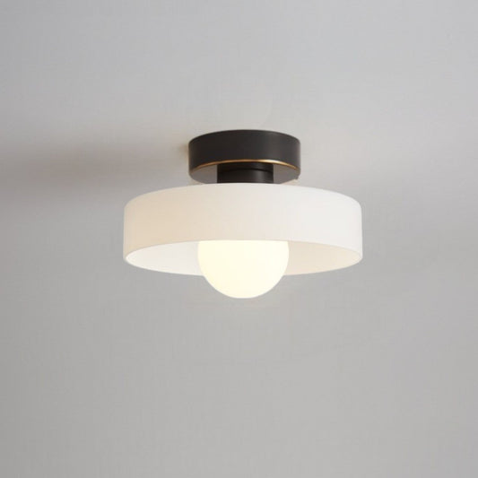 Moderne plafondlamp in Bauhaus-stijl