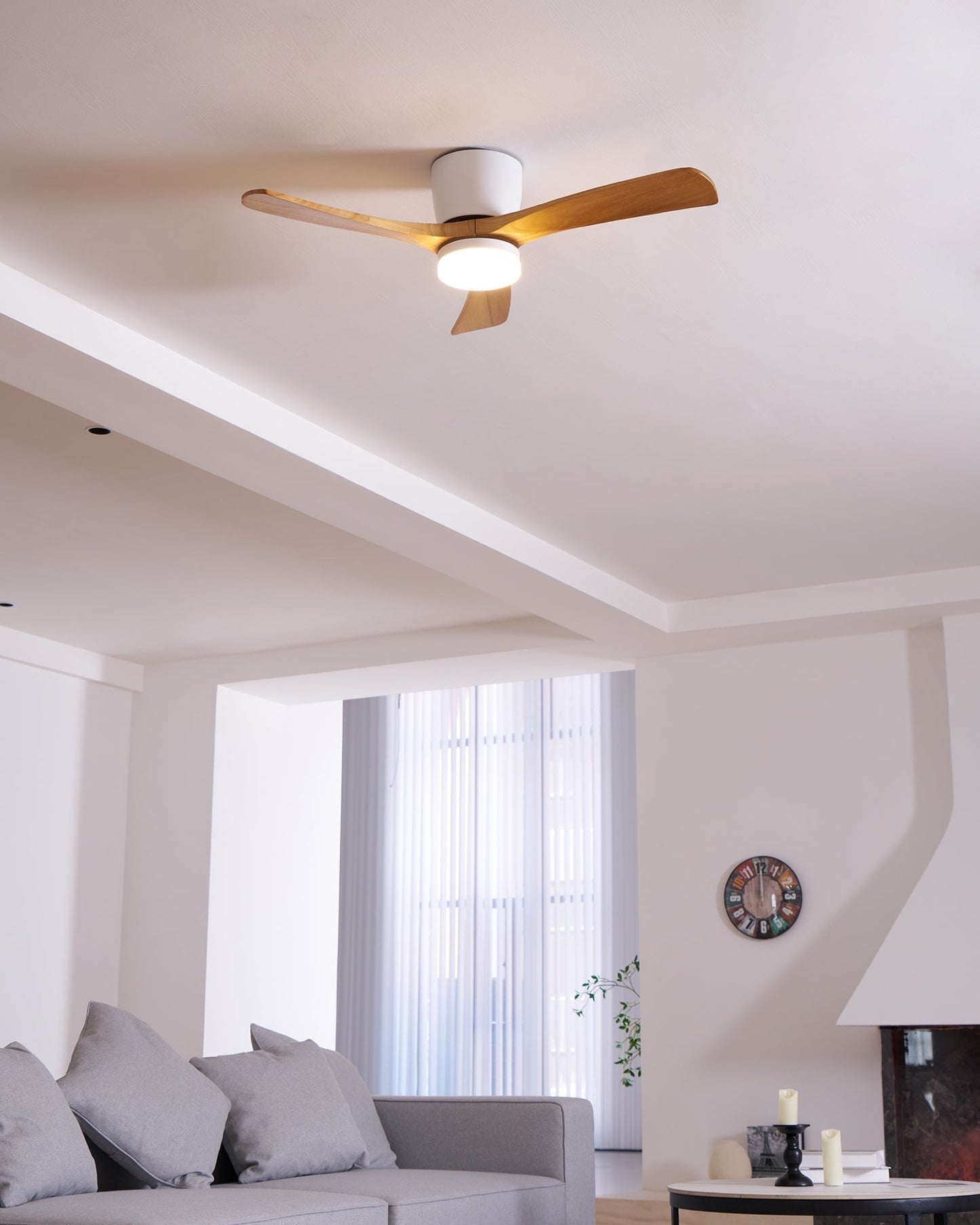 Moderne houten LED plafondventilator met licht