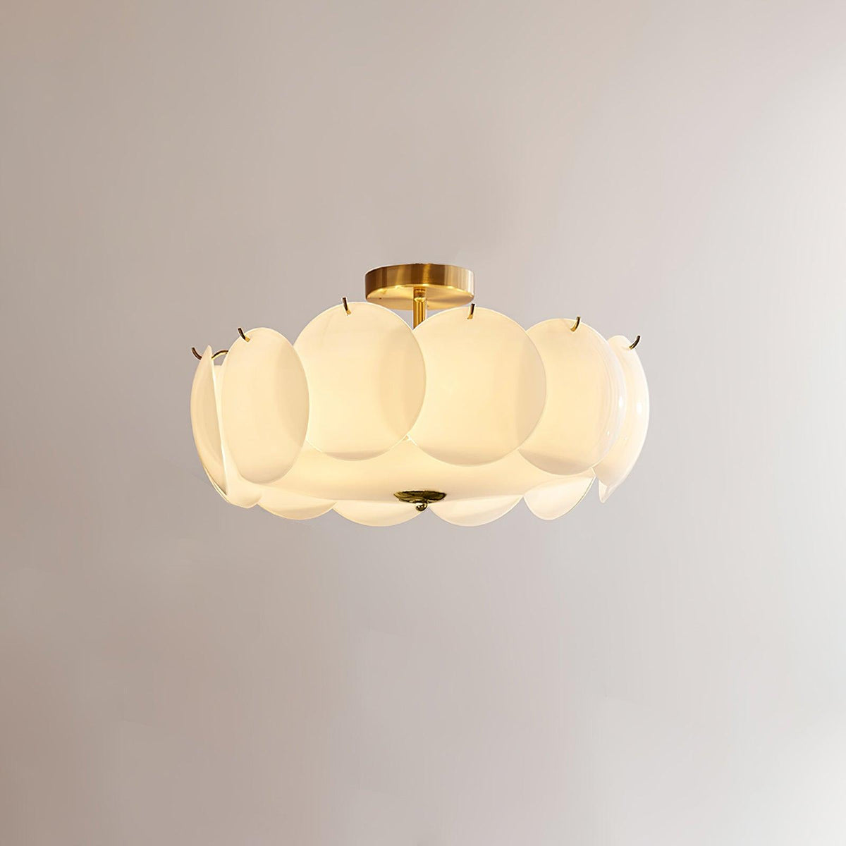 Plafondlamp met bloemvormig glazen glas-in-loodontwerp en halfverzonken montage