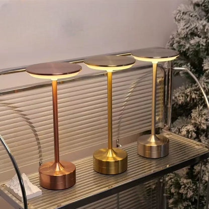 Amberlin art-deco koperen tafellamp