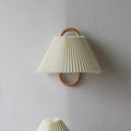 Moderne geplooide wandlamp