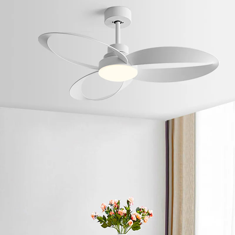 Moderne LED-plafondventilator met houten bladen