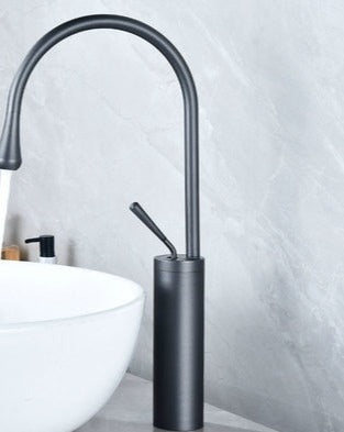 Elegante Waskraan – Modern Ontwerp & Hoogwaardige Vakmanschap