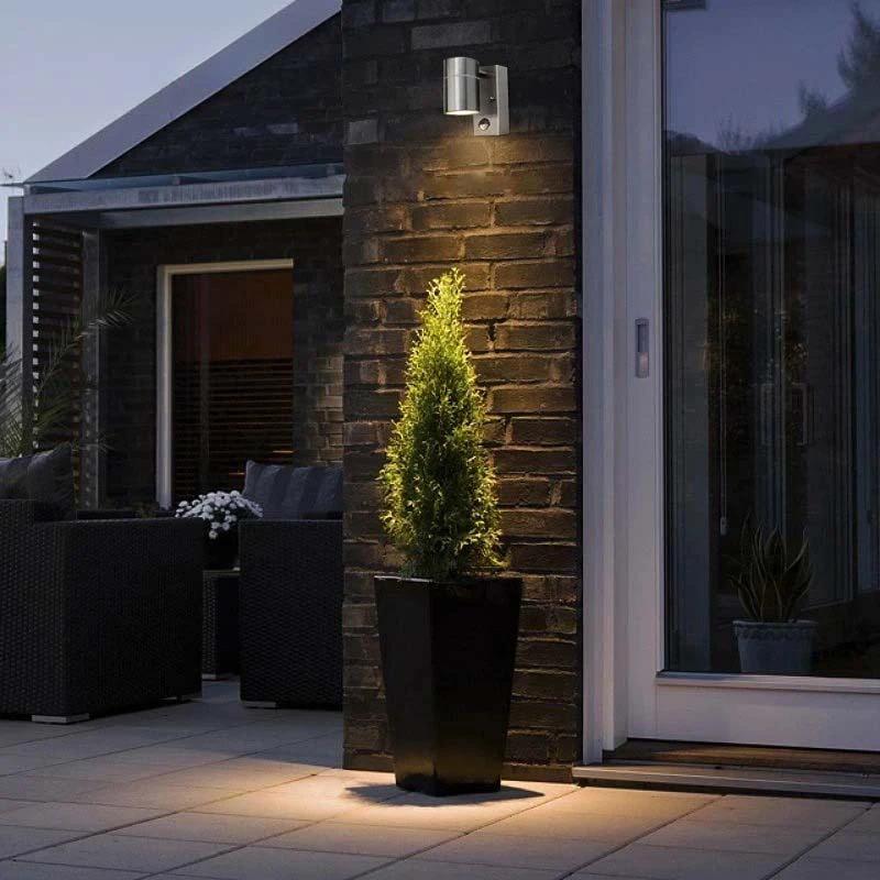 Moderne PIR bewegingssensor buitenmuurlamp