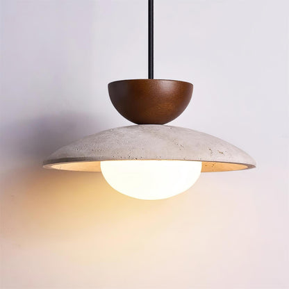 Moderne glazen hanglamp van travertin