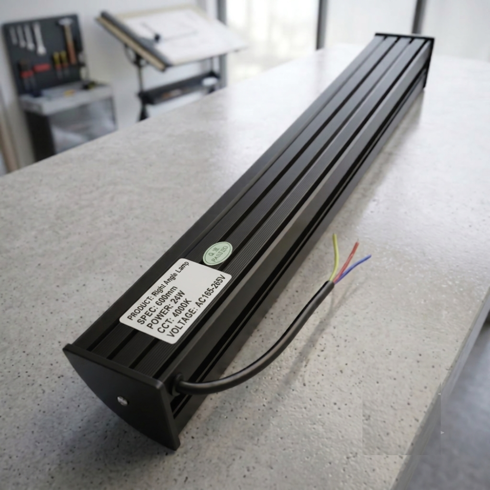 Strakke waterdichte wandlamp