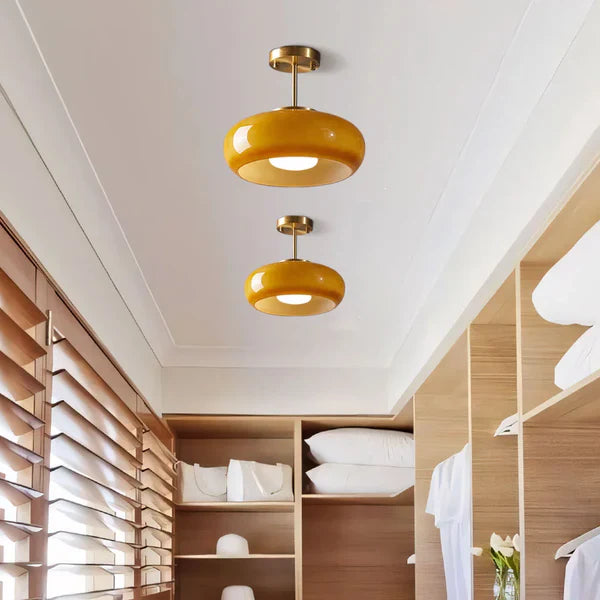 Bauhaus plafondlamp van glas