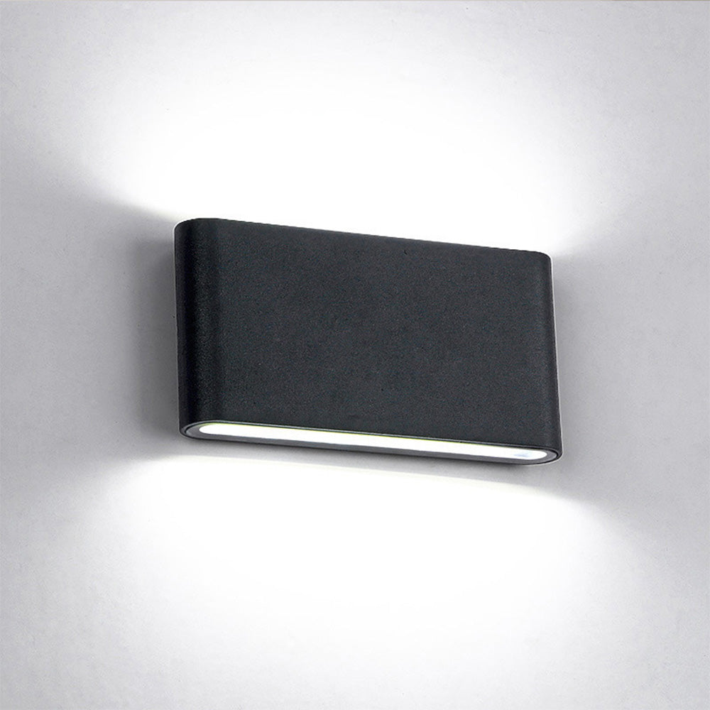 Moderne waterdichte op-en-neer buitenlamp