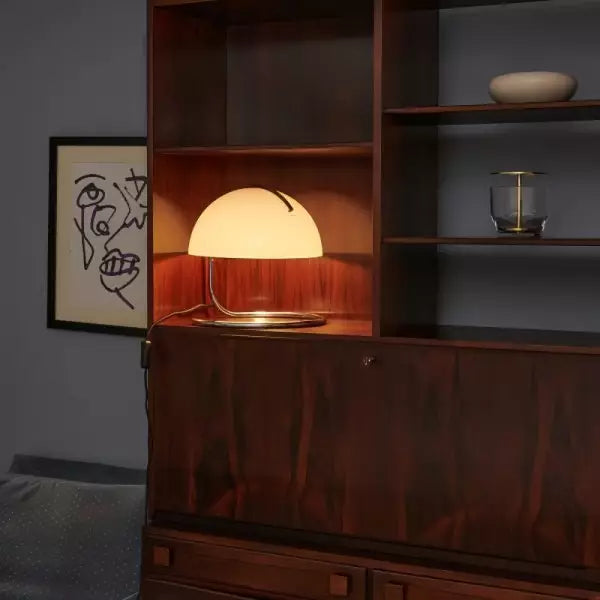 Postmoderne tafellamp van metaal en glas