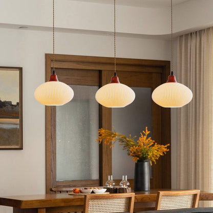 Met de hand gemaakte witte keramische lamp