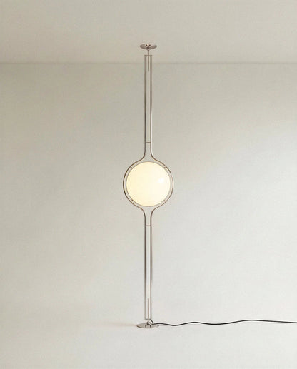 Pelvaro metalen lamp van vloer tot plafond in mid-century-stijl