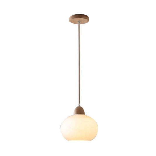 Hanglamp van melkglas en hout
