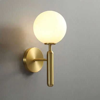 Ophira moderne wandlamp met glazen bol
