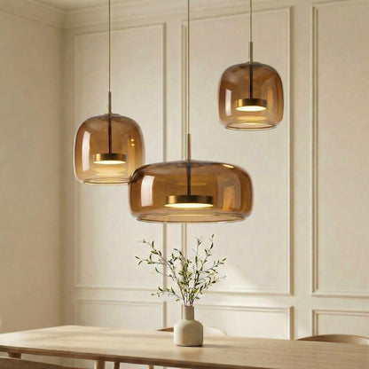 Hanglamp met getinte glazen kap en trommelvormige lampenkap