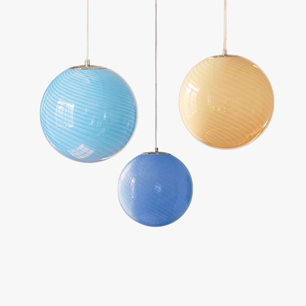 Hanglamp met gedraaide glazen bol