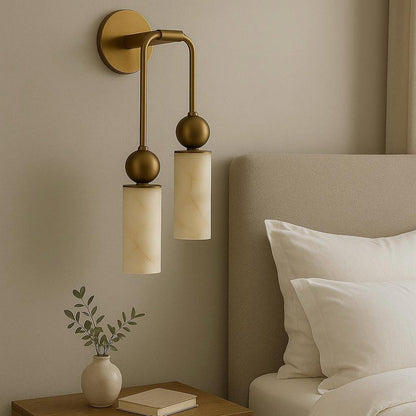 Wandlamp met albasten zuil