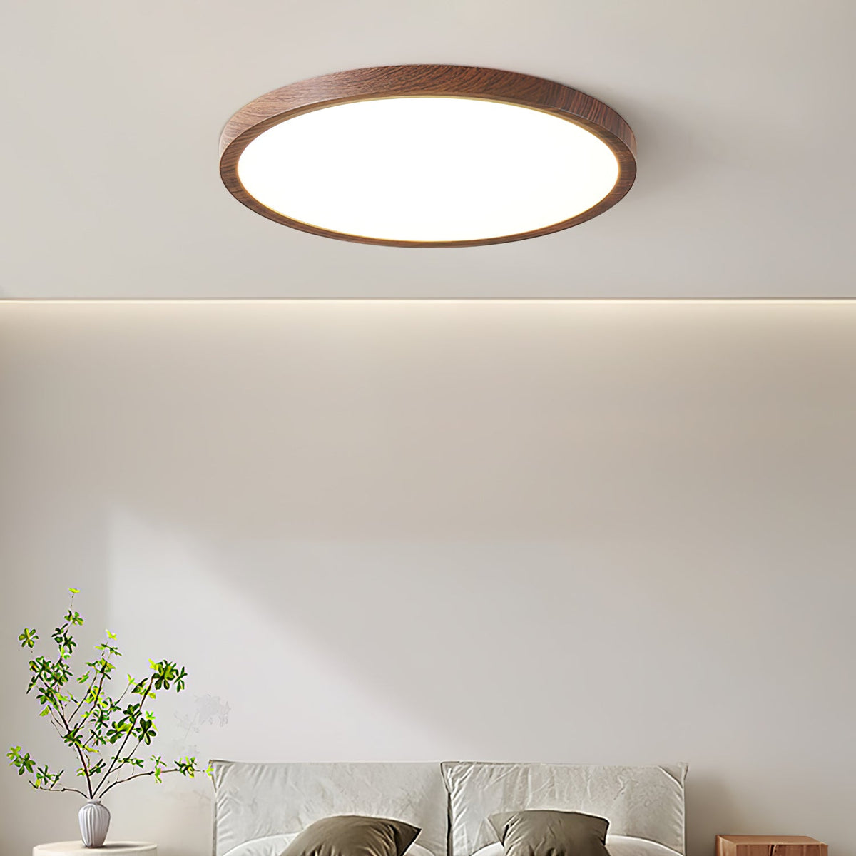Slanke plafondlamp van walnoot met vlakke montage