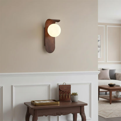 Velmara minimalistische houten wandlamp in de vorm van een wereldbol