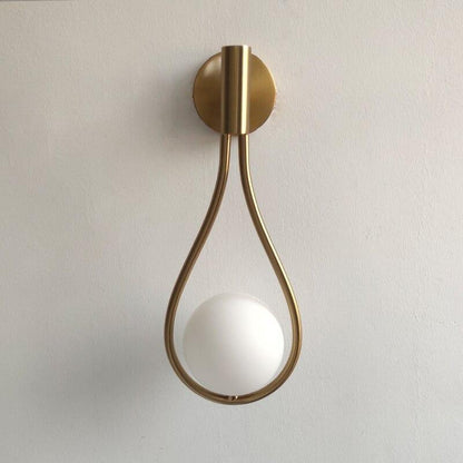 Orvenna Globe-wandlamp van ijzer in druppelvorm